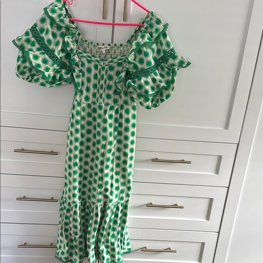 DVF- Green Patterned Ruffle Dress - Picture 2 of 5